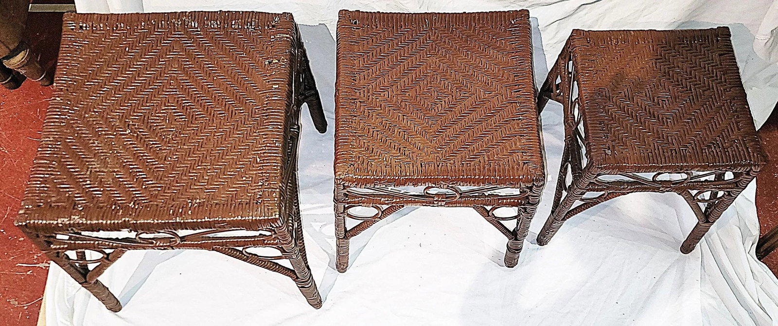 1950s Nesting Set of Caned End Tables, Set of 3 - 7