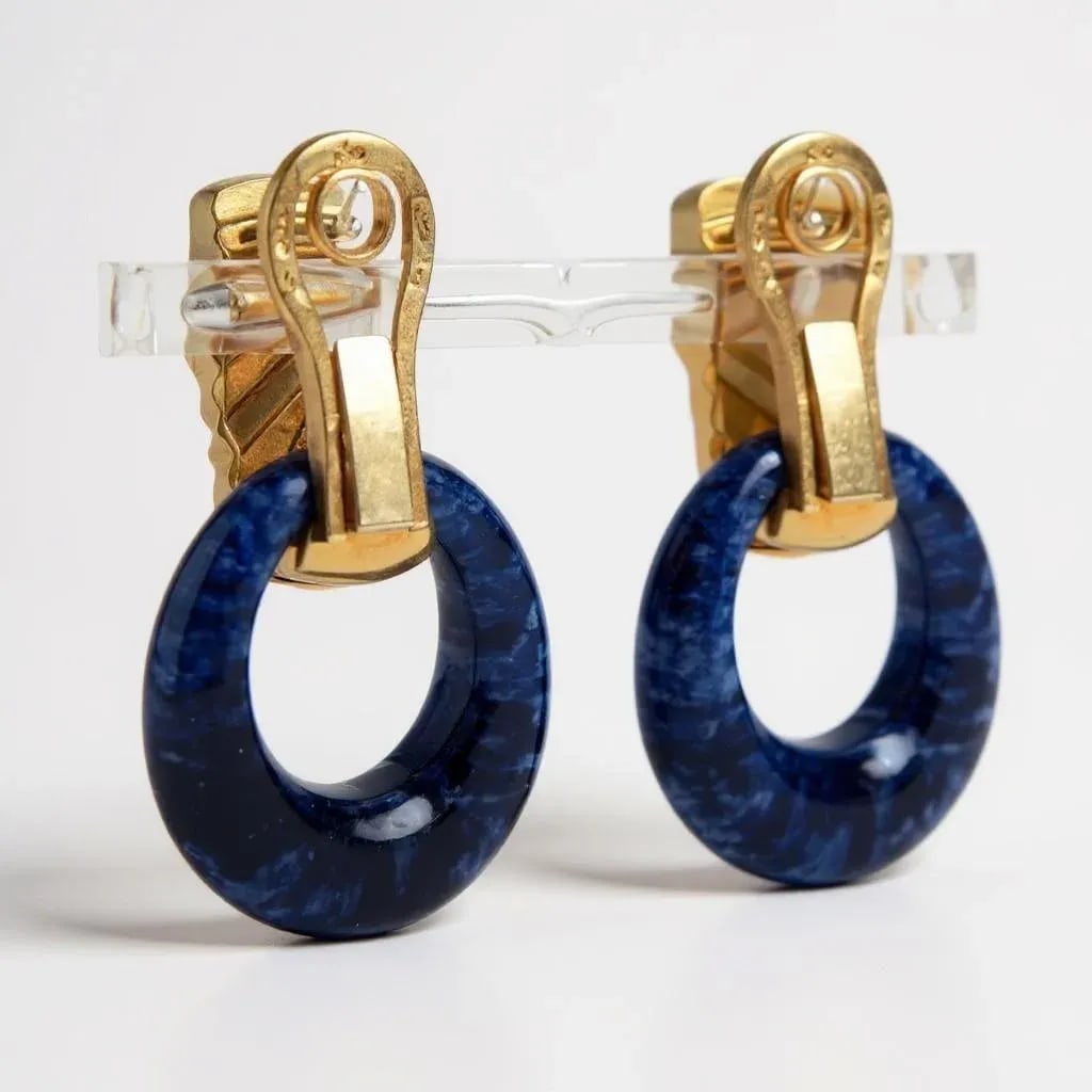 Vintage Fred Paris 18k Yellow Gold Lapis Mother-of-Pearl Enamel Earrings 1980s, A Pair - 9