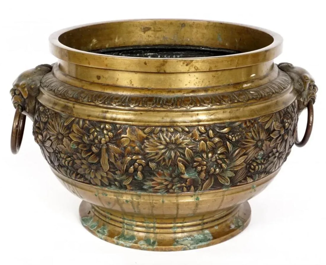 Large Heavy Chinese Cast Gilt Bronze Planter - 5