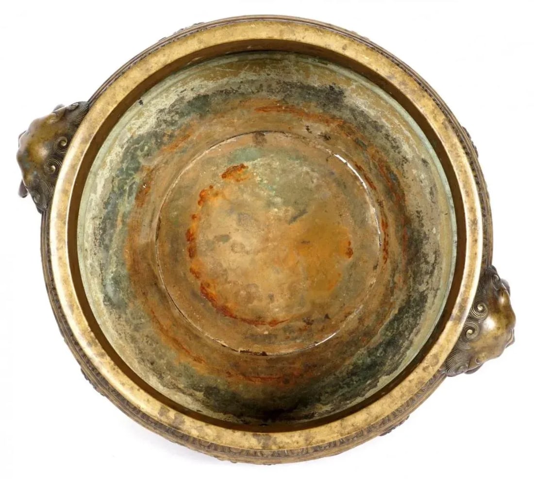 Large Heavy Chinese Cast Gilt Bronze Planter - 7