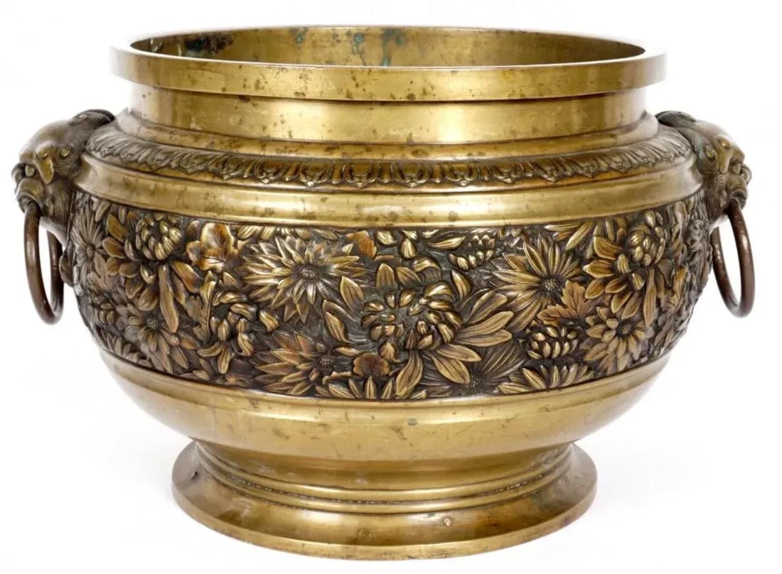 Large Heavy Chinese Cast Gilt Bronze Planter - 9