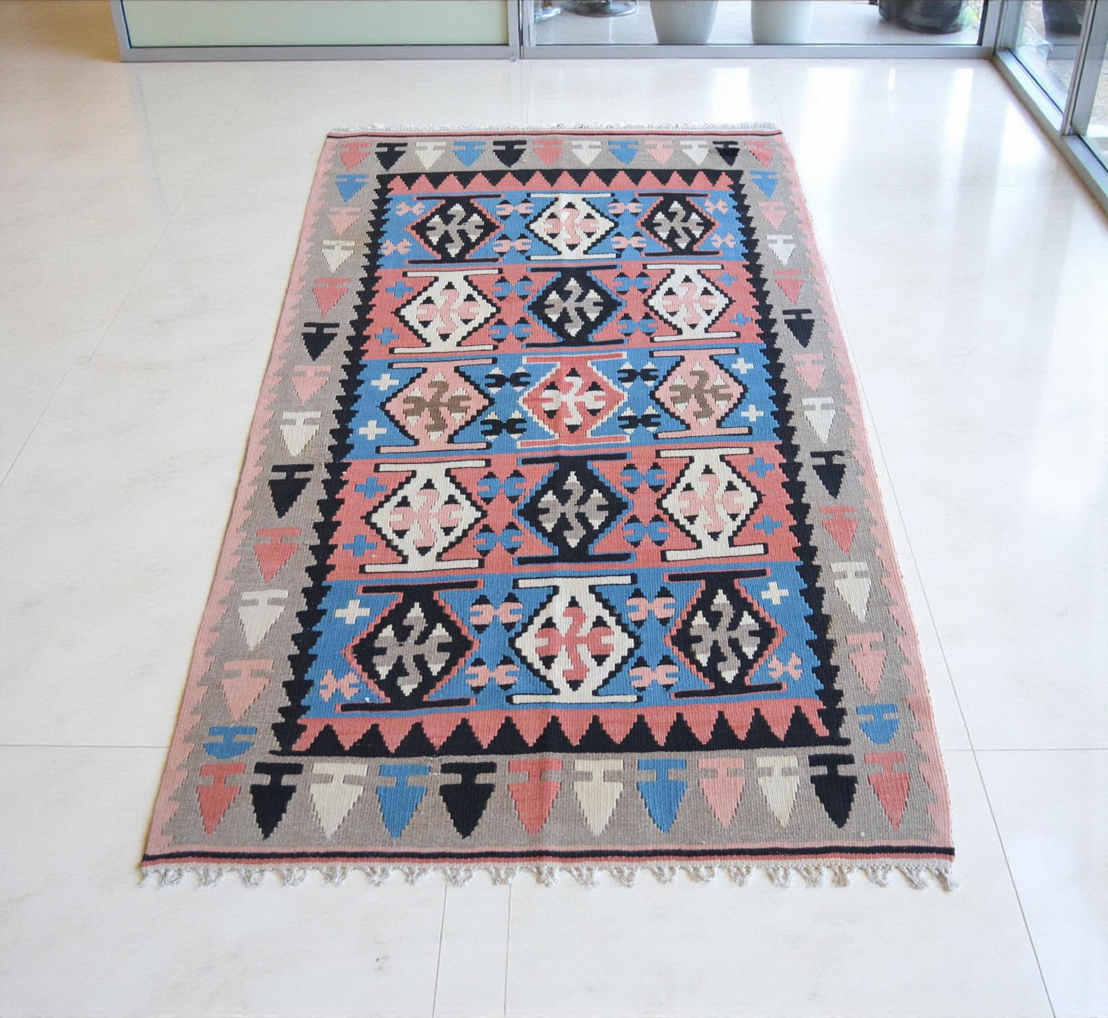 1980s Vintage Hand Woven Kilim Rug - 3
