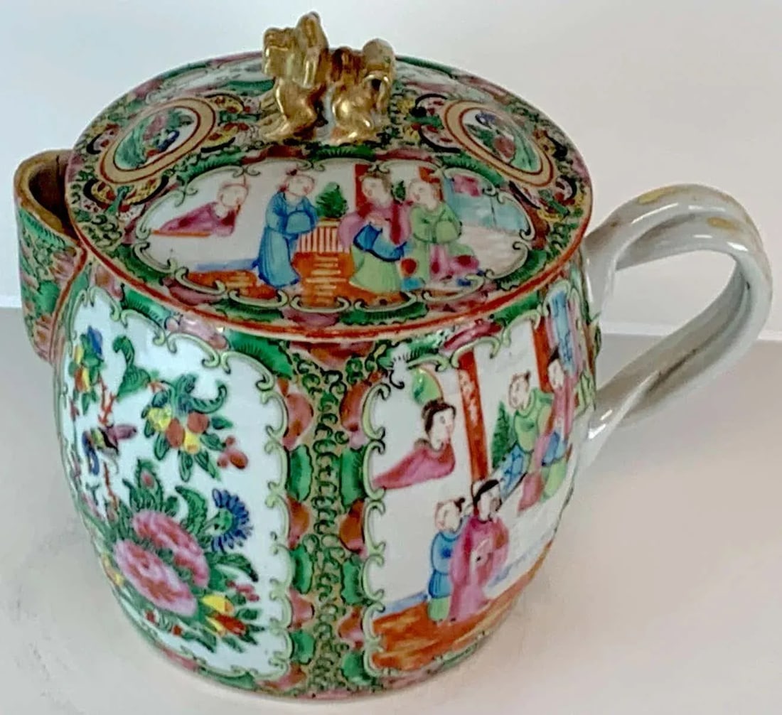 19th Century Rose Medallion Cider Pitcher With Foo Dog Finial - 8