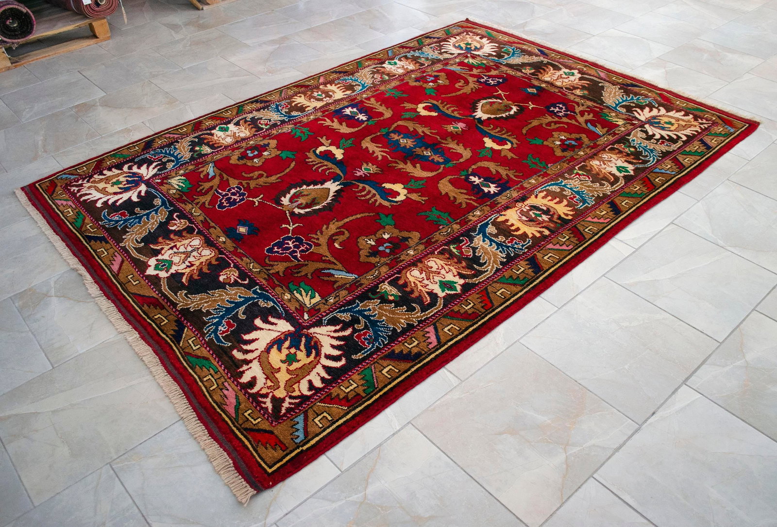 Hand-Knotted Oushak Rug New - 8