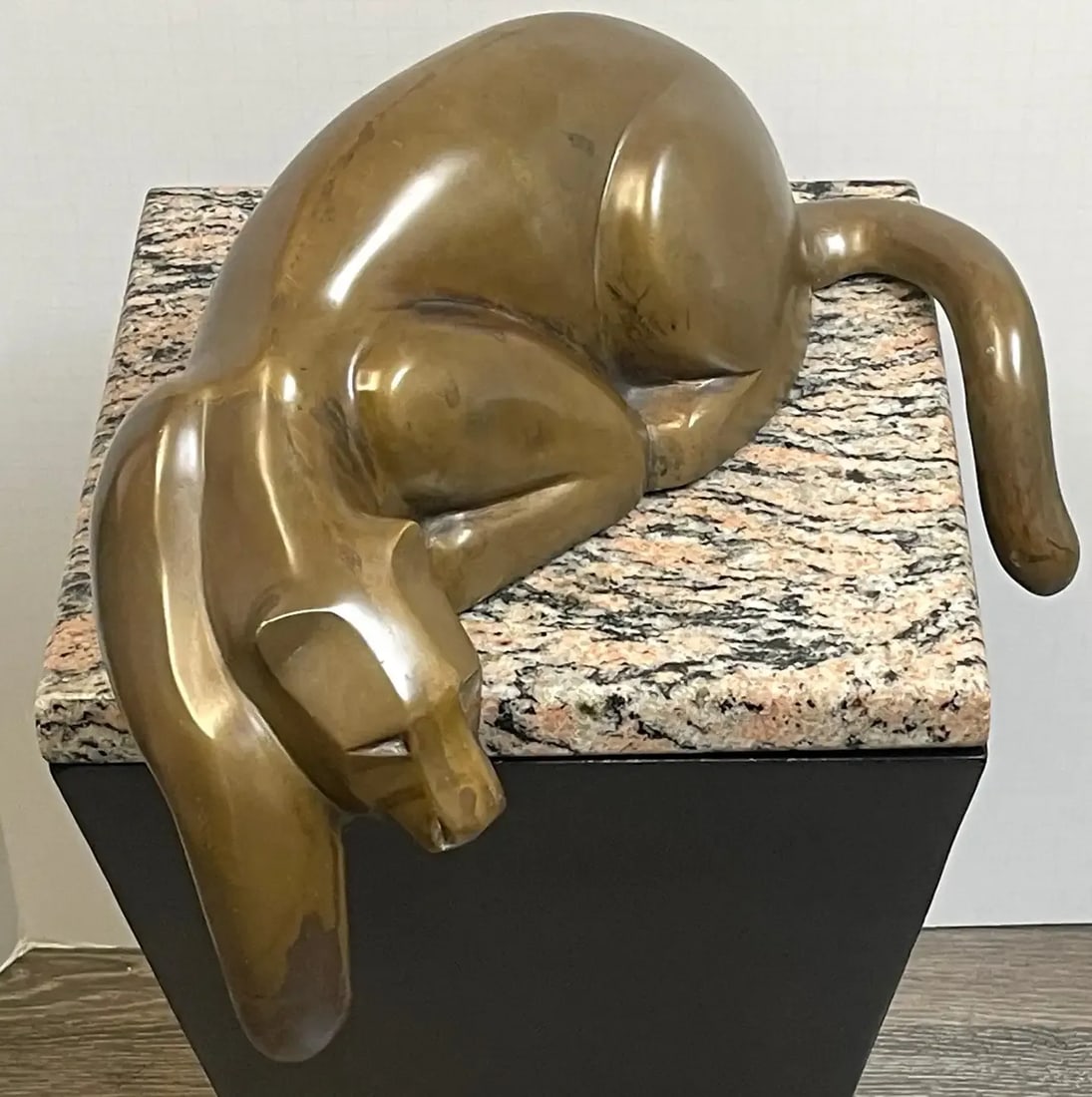 Mid 20th Century Modern Bronze of a Resting Panther - 2