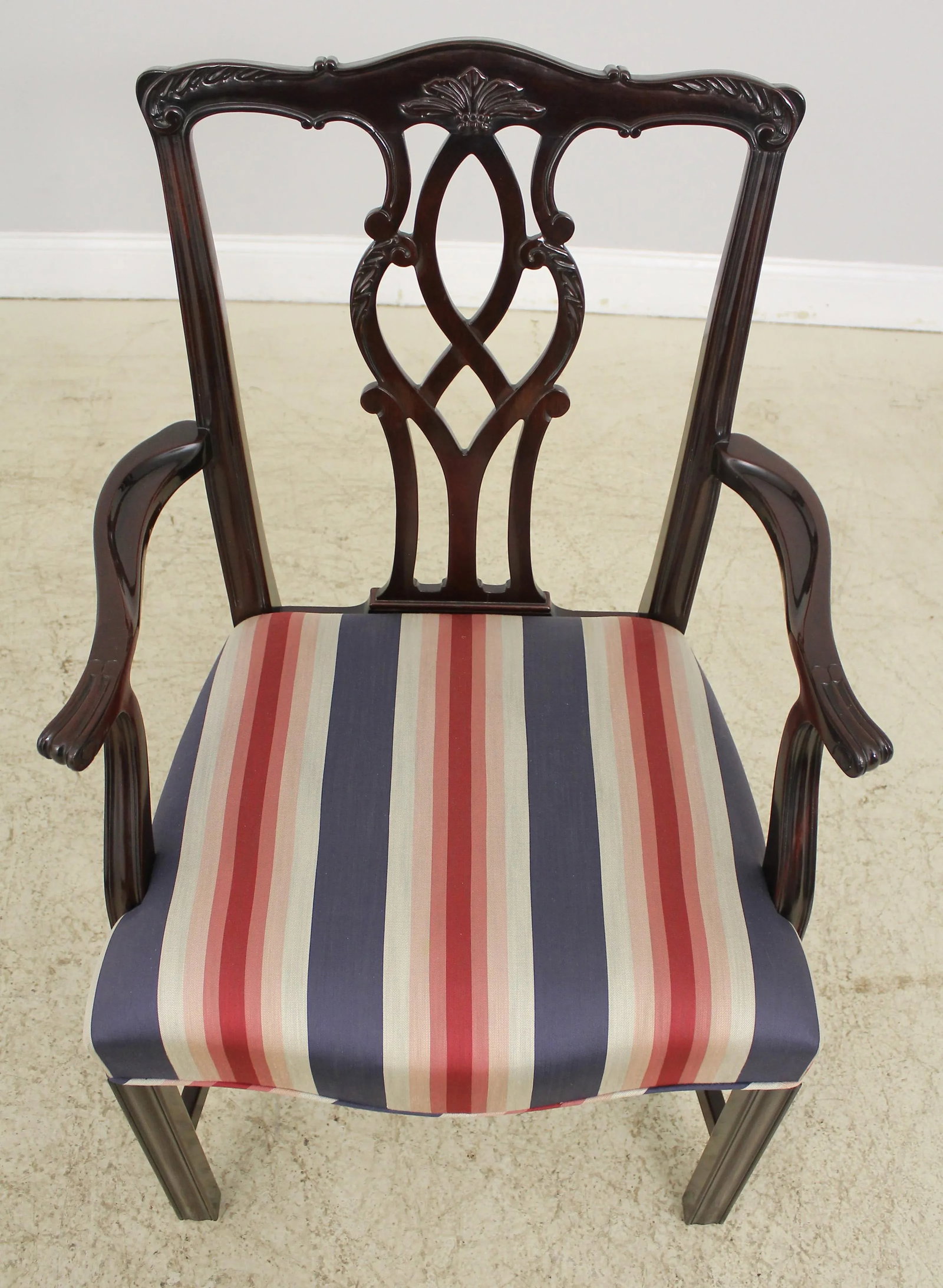 Set of 8 Kindel Oxford Mahogany Dining Room Chairs - 3