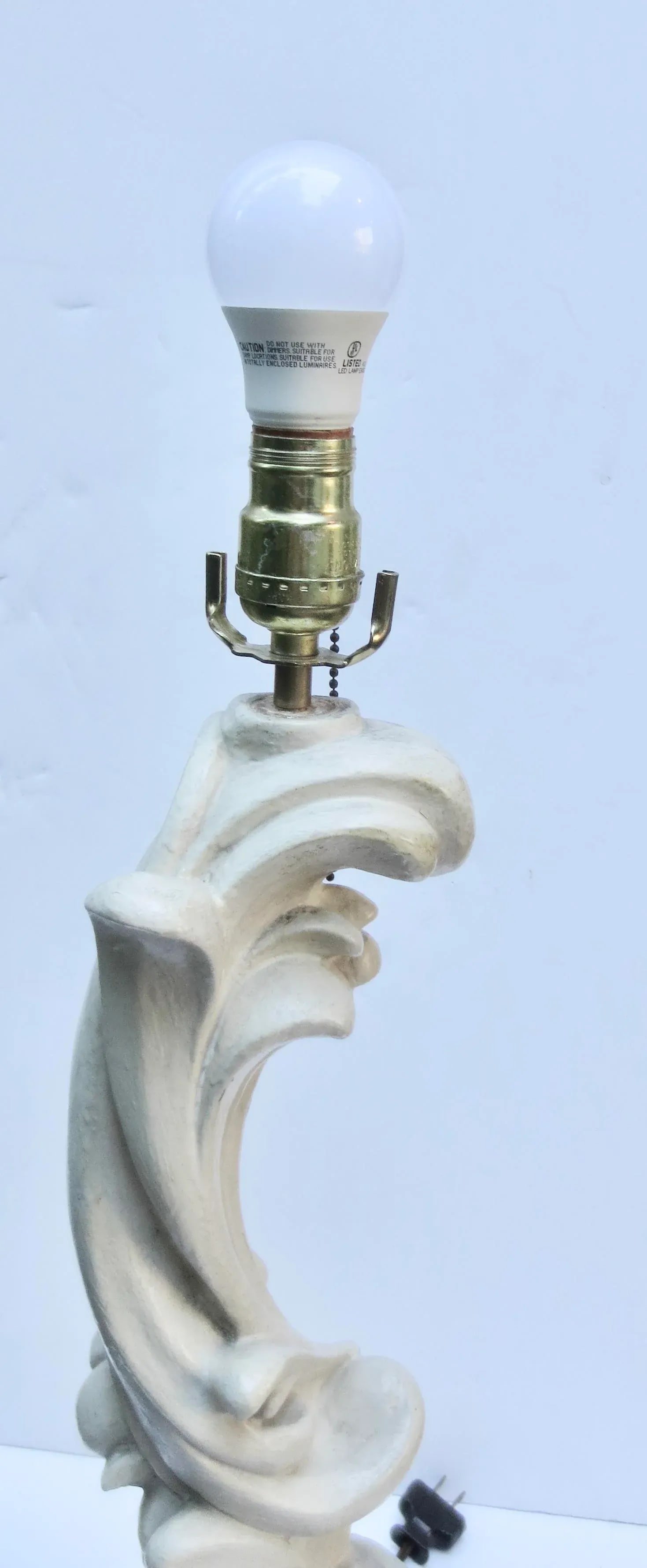 1940s French Solid Plaster Enameled Lamp - 7