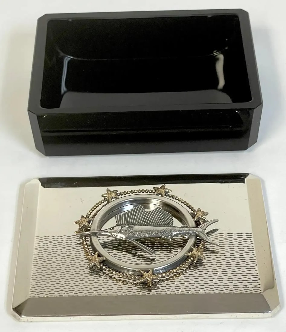 Early 20th Century Art Deco Sterling Sailfish & Black Amethyst Box by R. Blackington - 5