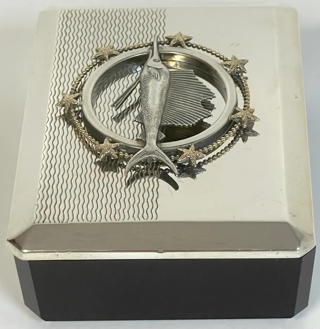 Early 20th Century Art Deco Sterling Sailfish & Black Amethyst Box by R. Blackington - 6
