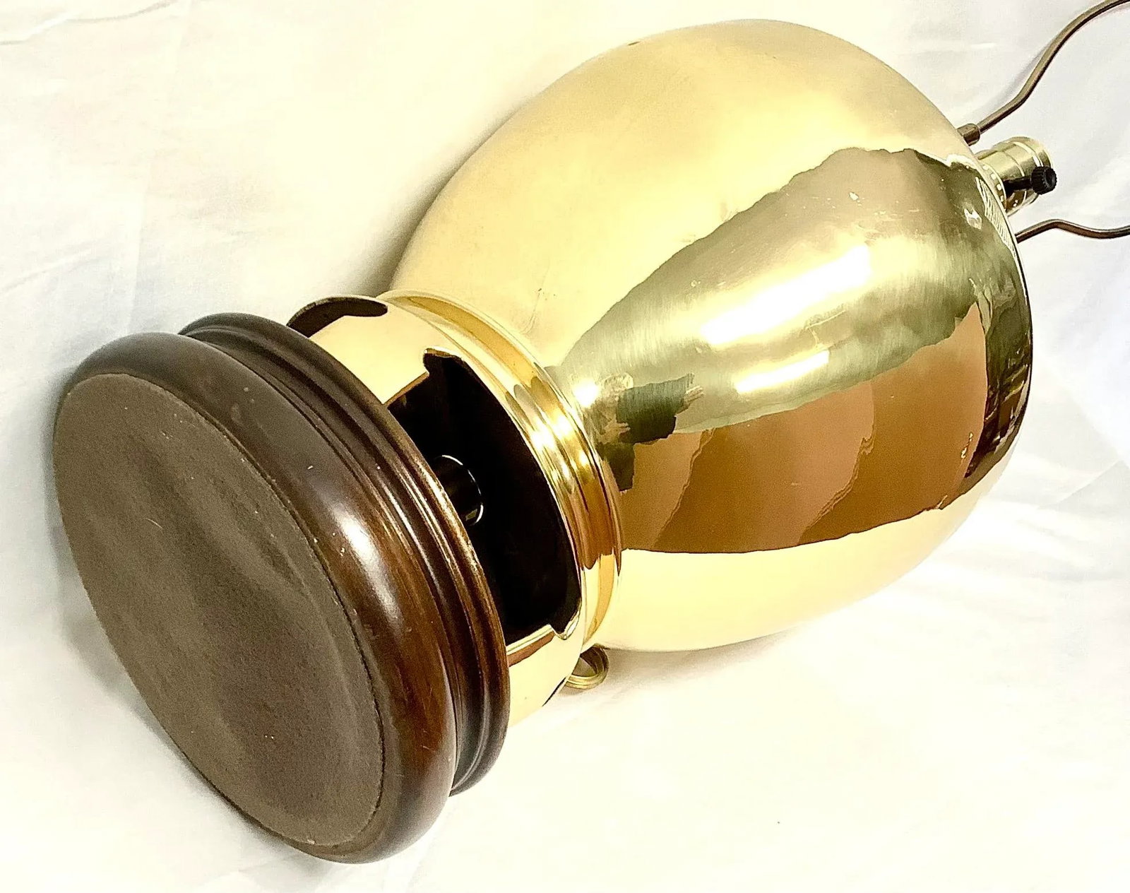 Pair of Fredrick Cooper Brass Lamps - 5