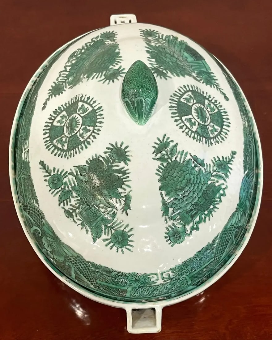 19th Century Chinese Export Green 'Fitzhugh' Hot Water Platter- Tureen * - 2