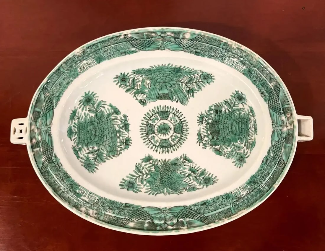 19th Century Chinese Export Green 'Fitzhugh' Hot Water Platter- Tureen * - 6