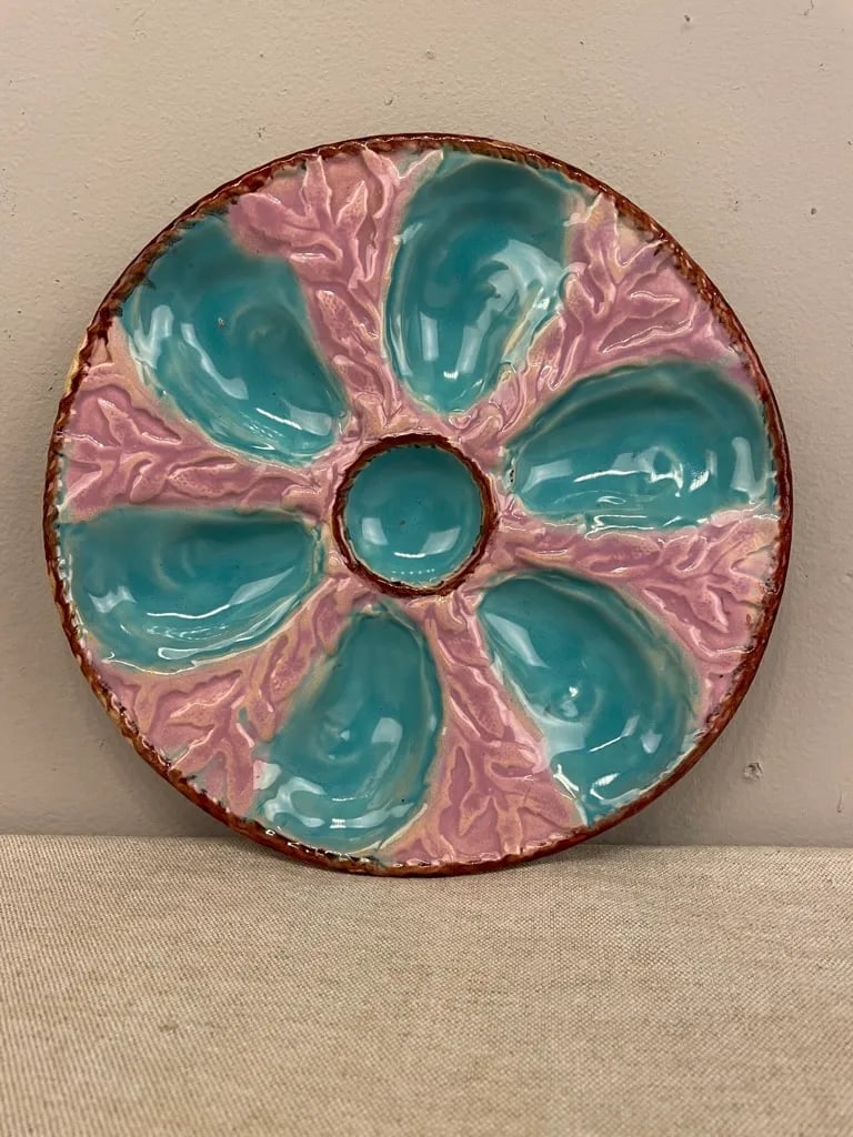 A 19th C English Oyster Plate With Six-Well Majolica Glazed Oyster Plate by Fielding & Co. Ltd., - 10