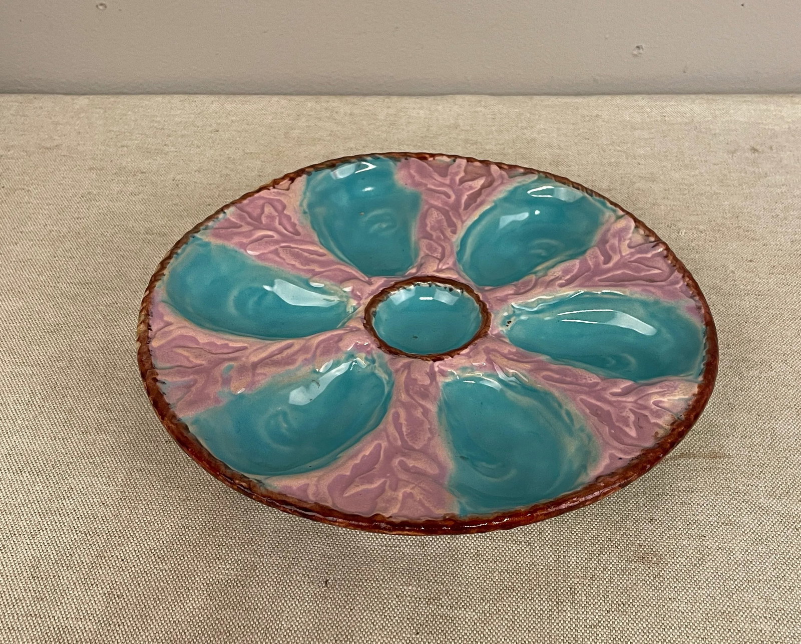 A 19th C English Oyster Plate With Six-Well Majolica Glazed Oyster Plate by Fielding & Co. Ltd., - 7