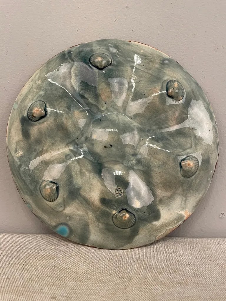 A 19th C English Oyster Plate With Six-Well Majolica Glazed Oyster Plate by Fielding & Co. Ltd., - 8
