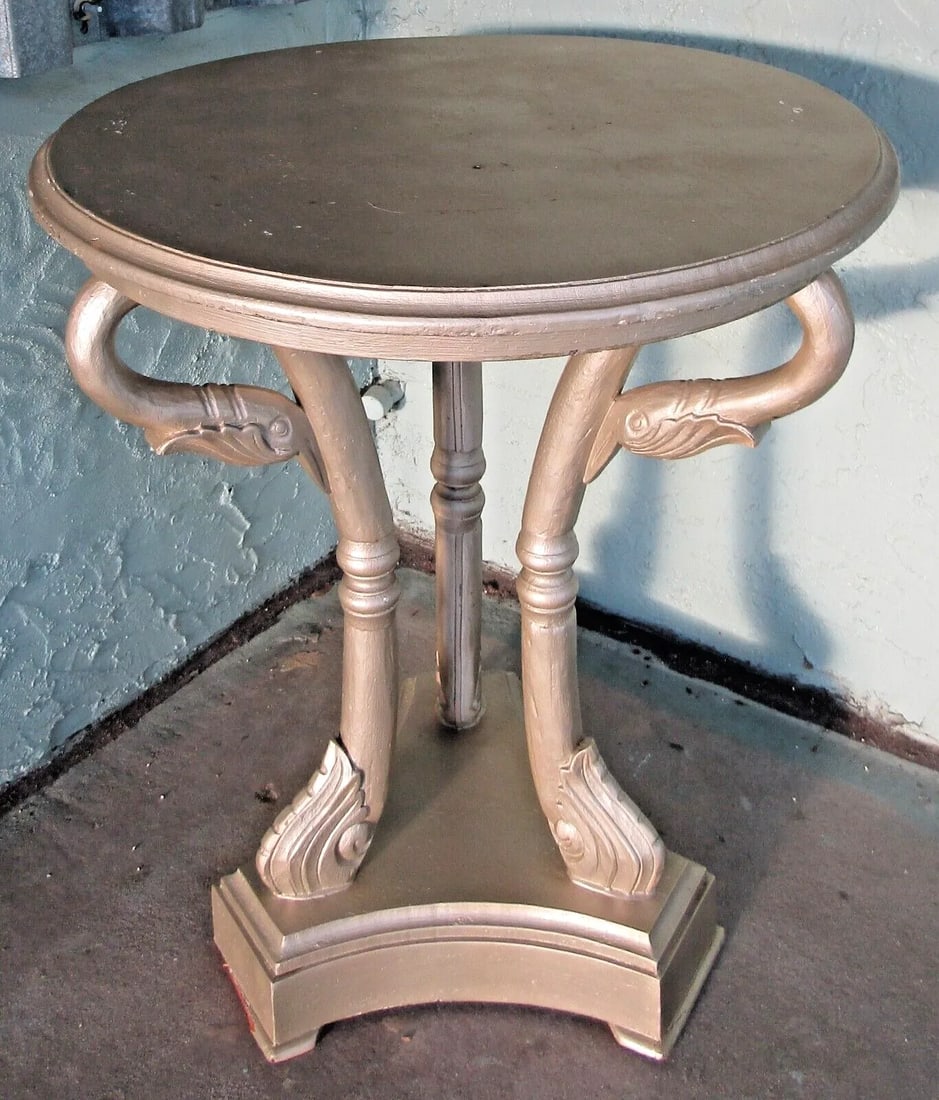 1950s Hollywood Regency Three Swan Legged Round Wooden Pewter Painted Side Table - 10