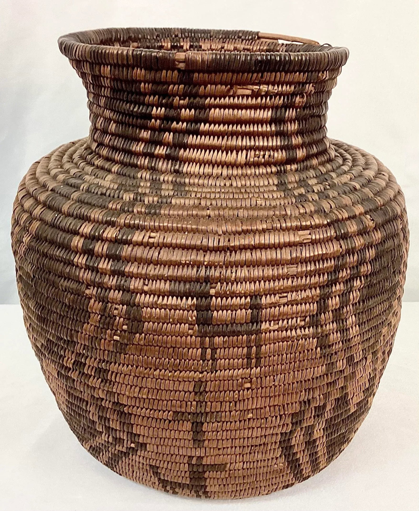 Early 20th Century Native American Style Apache Style Olla Basket - 8