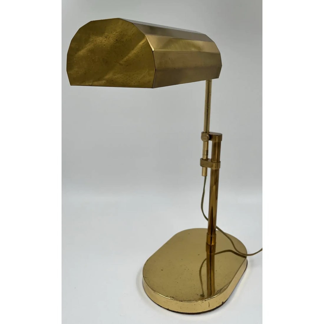 1970s Clover Lamp Co. Adjustable Brass Pharmacy Lamp Desk Lamp Styled After Reggiani And Arteluce - 4