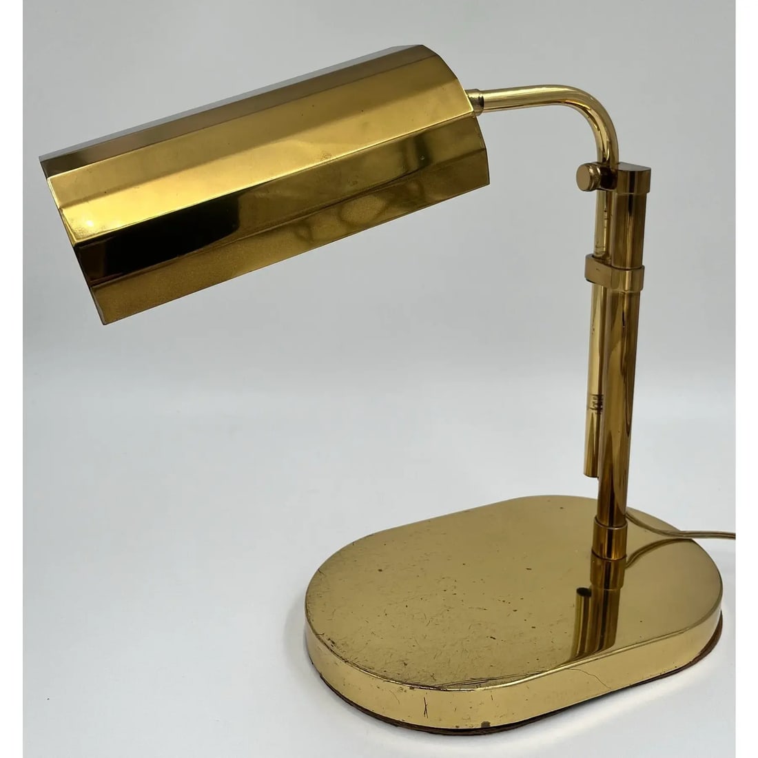 1970s Clover Lamp Co. Adjustable Brass Pharmacy Lamp Desk Lamp Styled After Reggiani And Arteluce - 5
