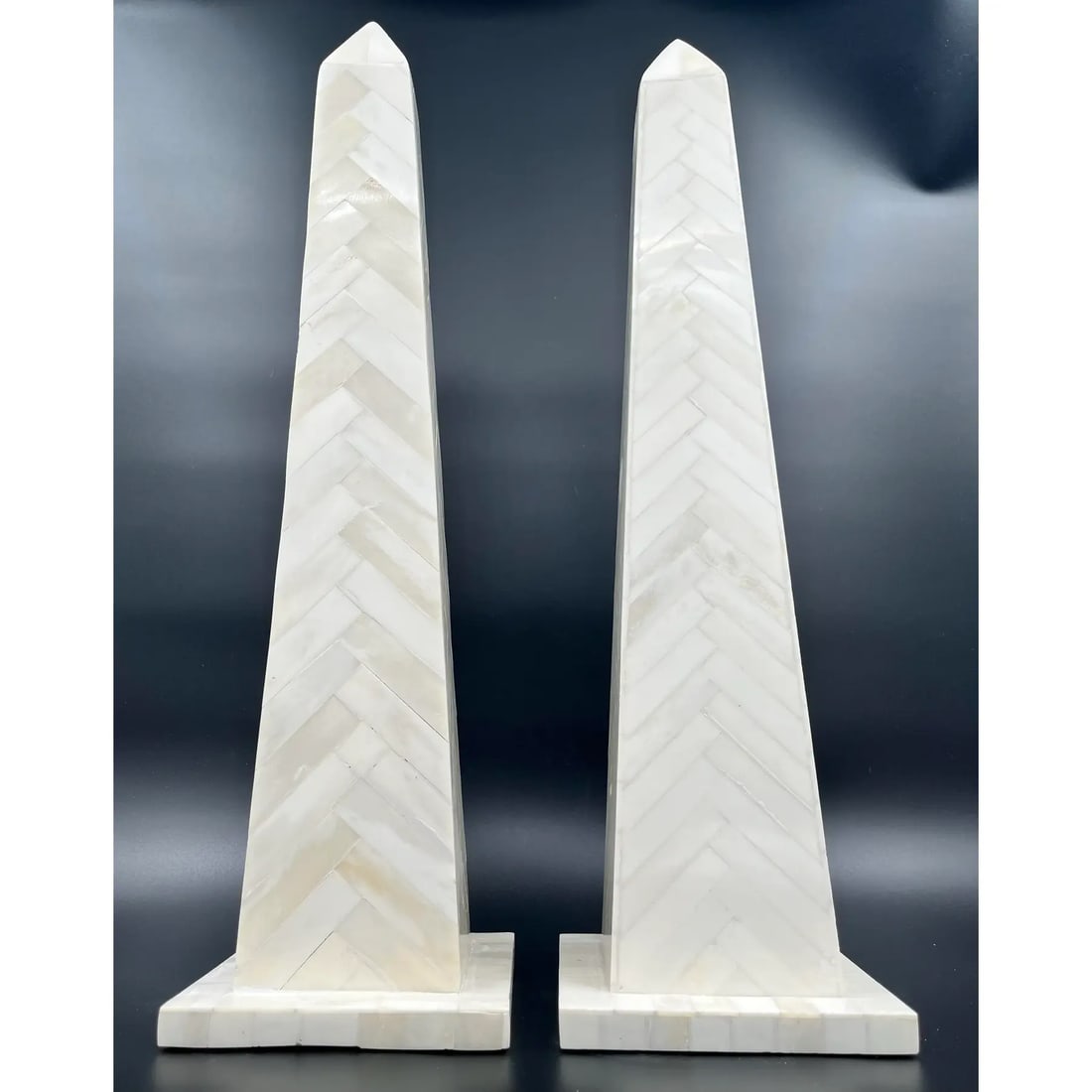 Late 20th Century Herringbone Tessellated Bone Obelisks - Set of 2 - 4