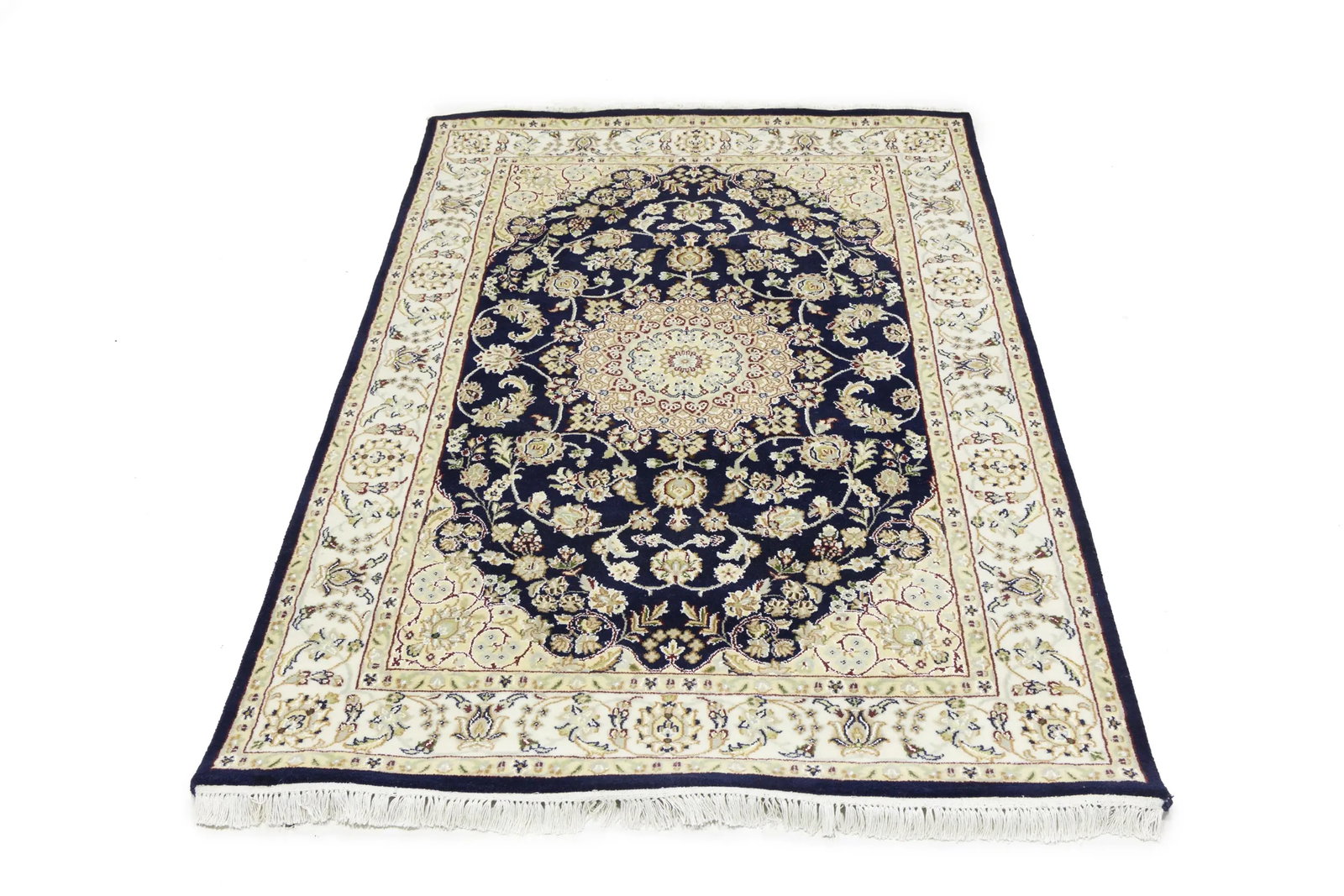Dark Navy Floral 4X6 Indo-Nain Oriental Rug - 5