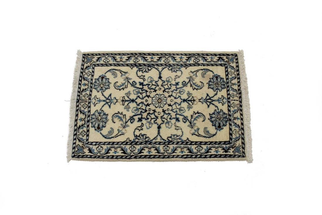Cream Traditional 2X3 Nain Kashmar Persian Rug - 4