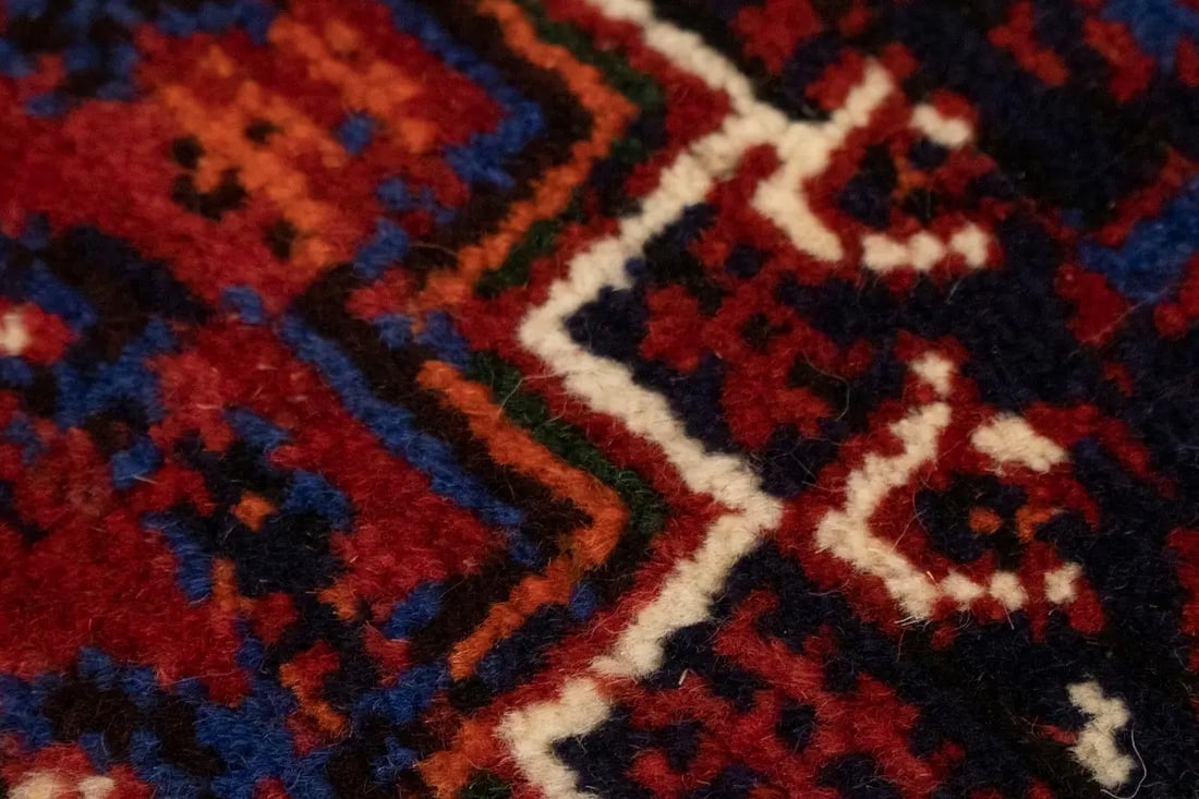 Red Tribal 3'4X5 Shiraz Persian Rug - 14