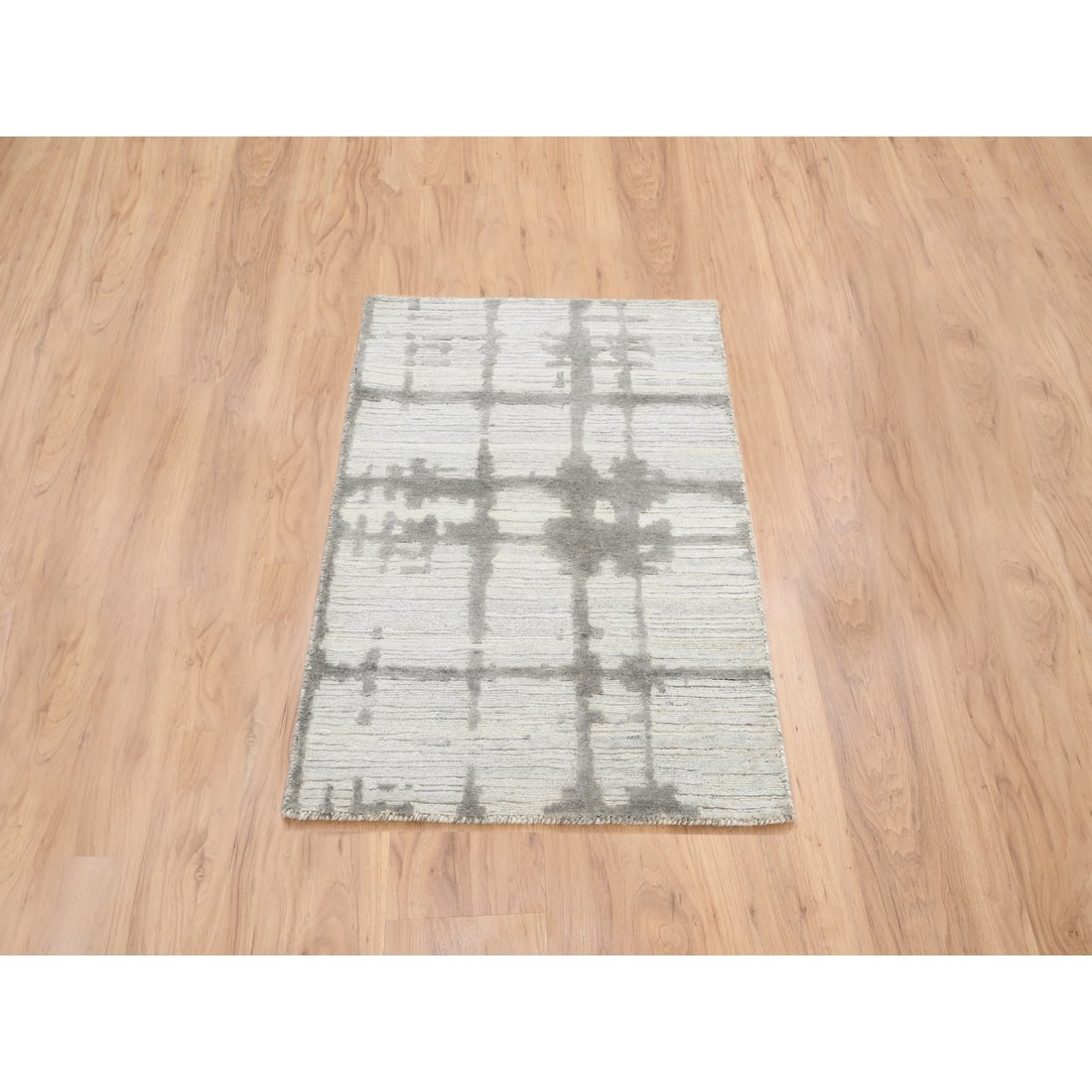 Ivory Hand Spun Undyed Natural Wool Hand Knotted Mat Oriental Rug - 2
