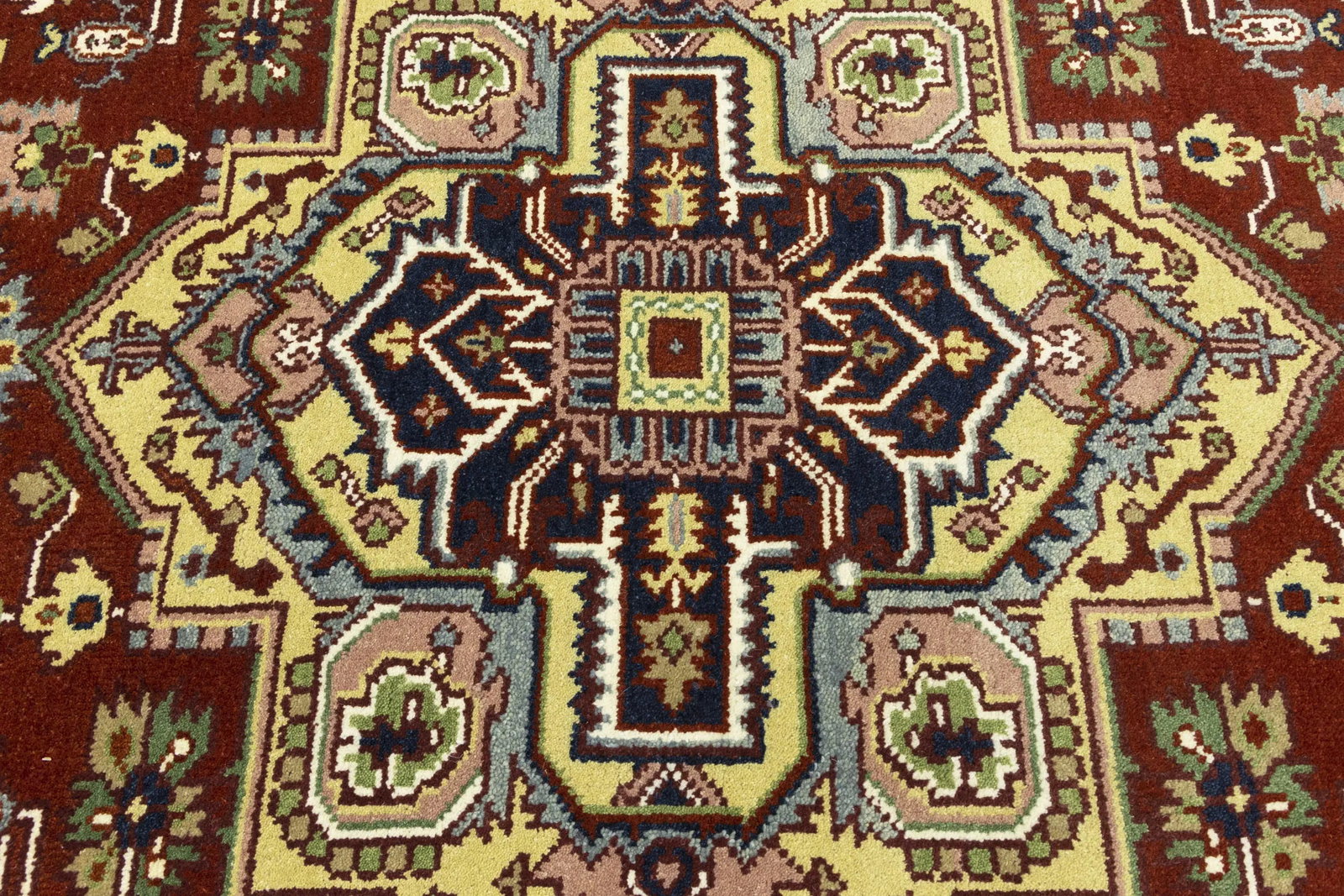 Red Geometric 8X10 Heriz Serapi Oriental Rug - 9