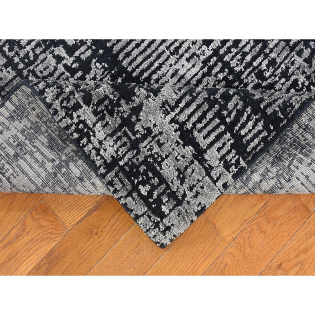 Black, Modern, Wool and Plant Based Silk, Hand Loomed, Oriental Rug - 6