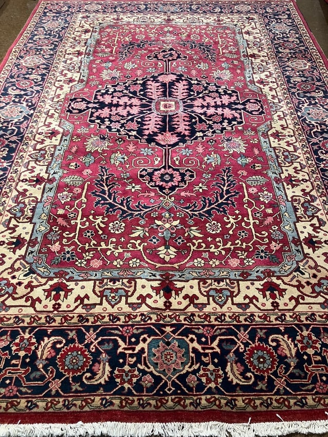 Heriz 7.10x10.10: Title:Heriz 7.10x10.10 Origin:Iran Year:New Materials:wool Size:7.10x10.10 Description:Tabriz Reserve: $1,250.00 Shipping: Domestic: Flat-rate of $150.00 to anywhere within the contiguous U.S.