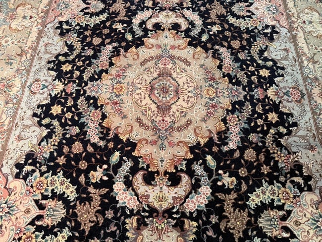 Exquisite Silk&Wool Tabriz Rug 6x9 - 4