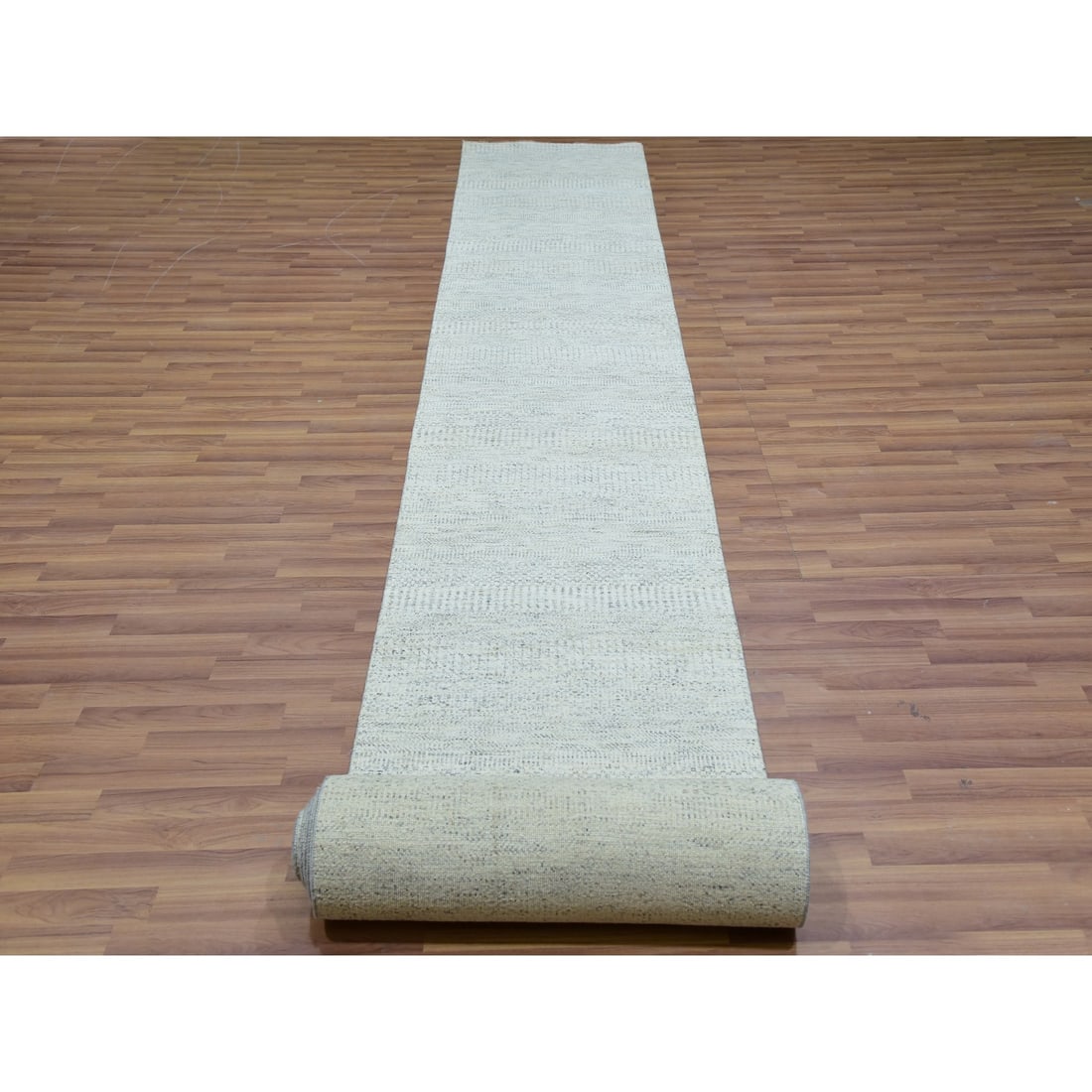 Moonshine Gray Grass Design Undyed Hand Knotted XL Runner Oriental Rug - 2