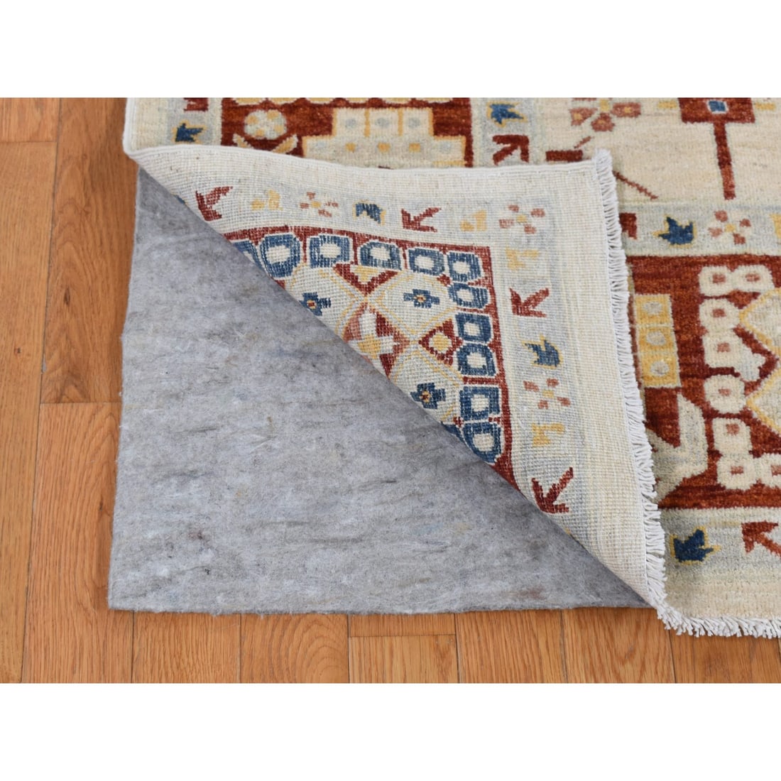 Parchment White, Peshawar with Mahal Design, Hand Knotted Wool Rug - 4
