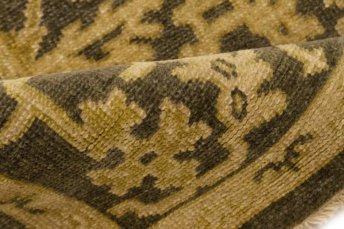 Dark Brown Transitional Floral 6X9 Oriental Rug - 12