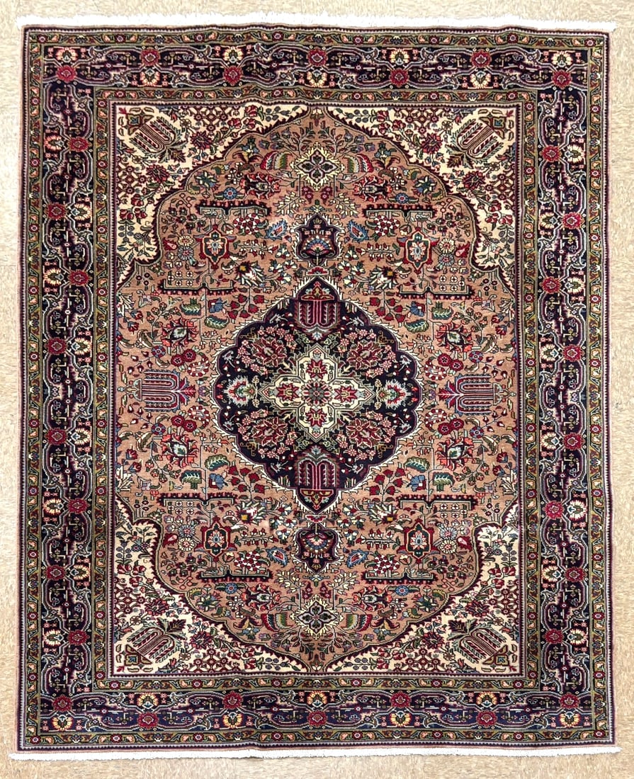 Hand Knotted Persian Tabriz Wool Terracotta Oriental Rug Carpet 6'5" x 9'6": Title:Hand Knotted Persian Tabriz Wool Terracotta Oriental Rug Carpet 6'5" x 9'6" Description:* Rug Number: D72 * Country of Origin: Iran * Style, Design: Persian Tabriz, Geometric * Size (Ft): 6'5"