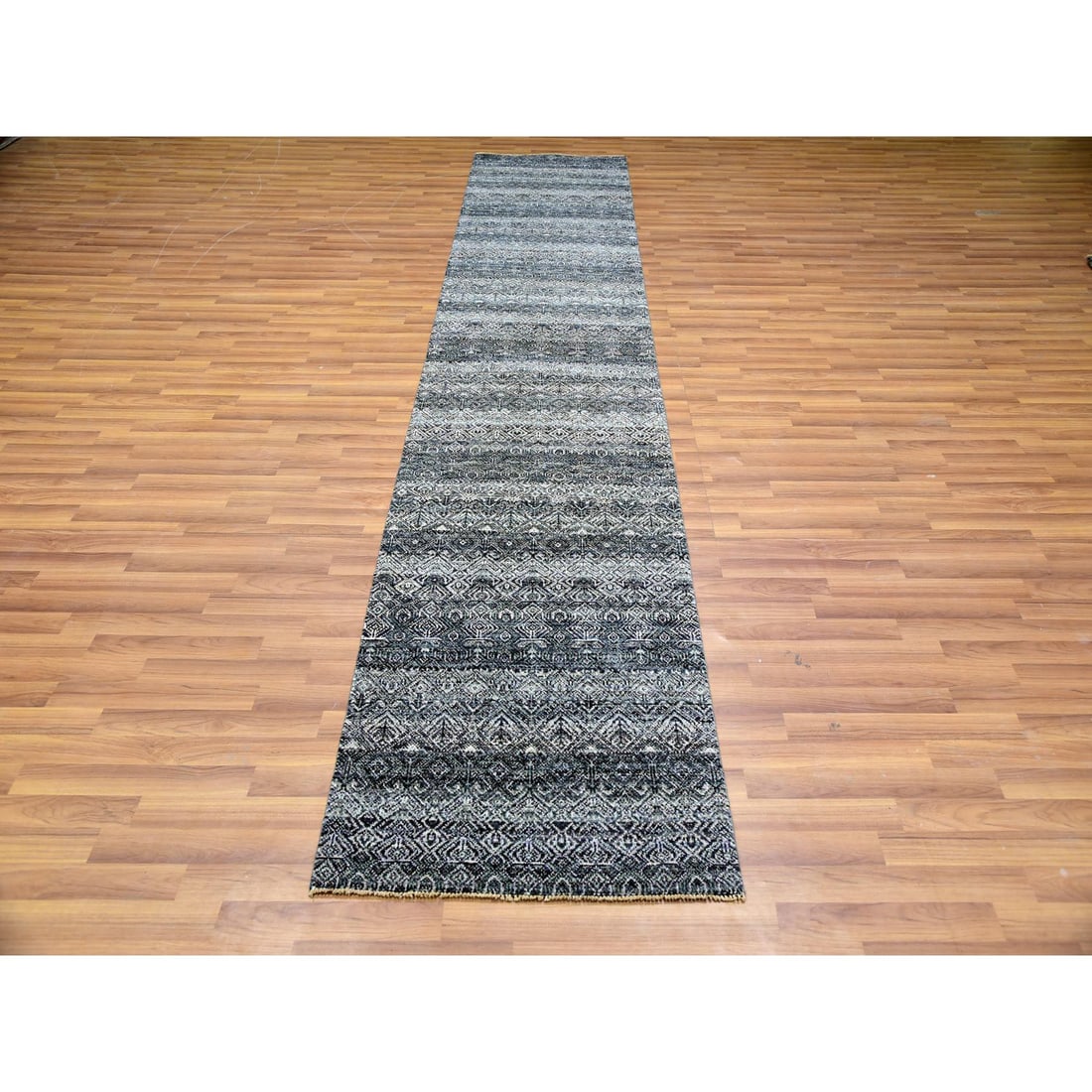 Hale Navy Gray Kohinoor Plush Wool Hand Knotted Runner Oriental Rug - 2