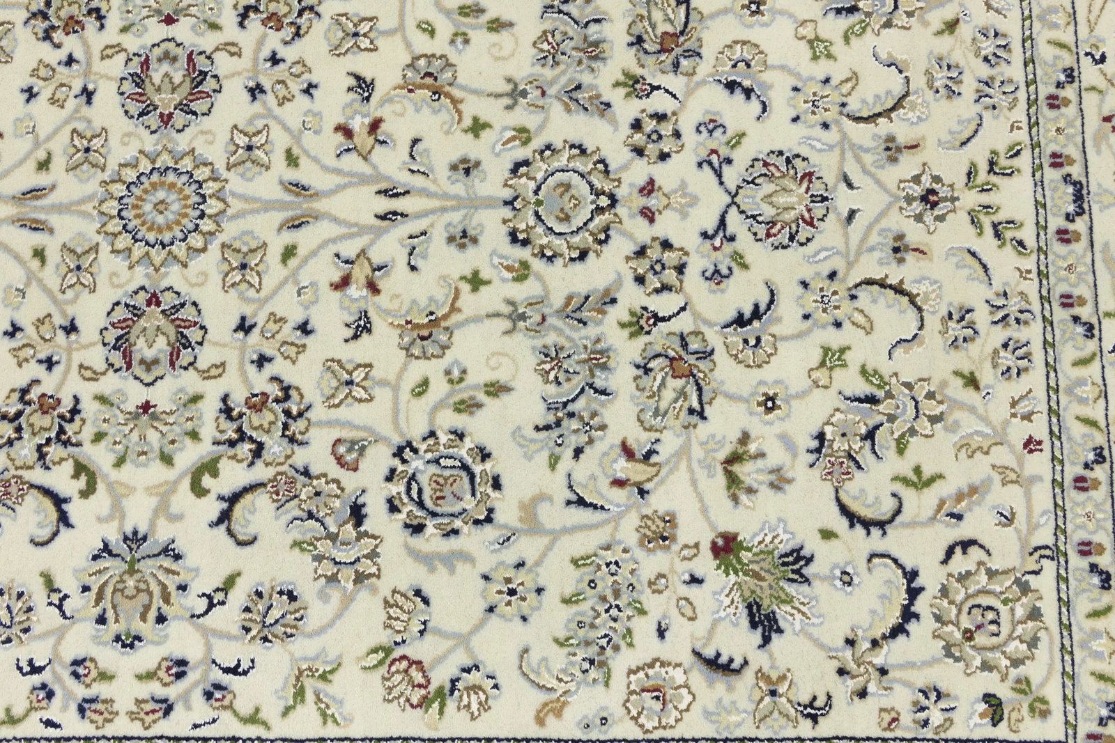 Cream Floral 5'5X7'9 Indo-Nain Oriental Rug - 13