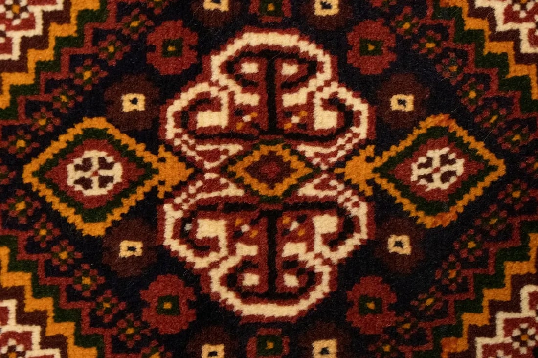 Red Tribal 3'5X5 Shiraz Persian Rug - 8