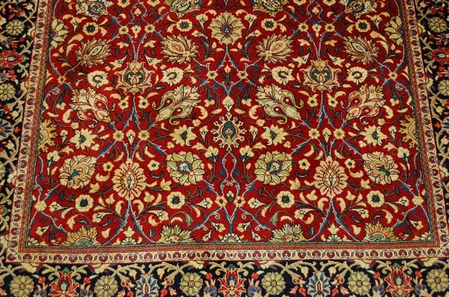 Persian SAROUK RUG 4'4" x 6'10" - 7