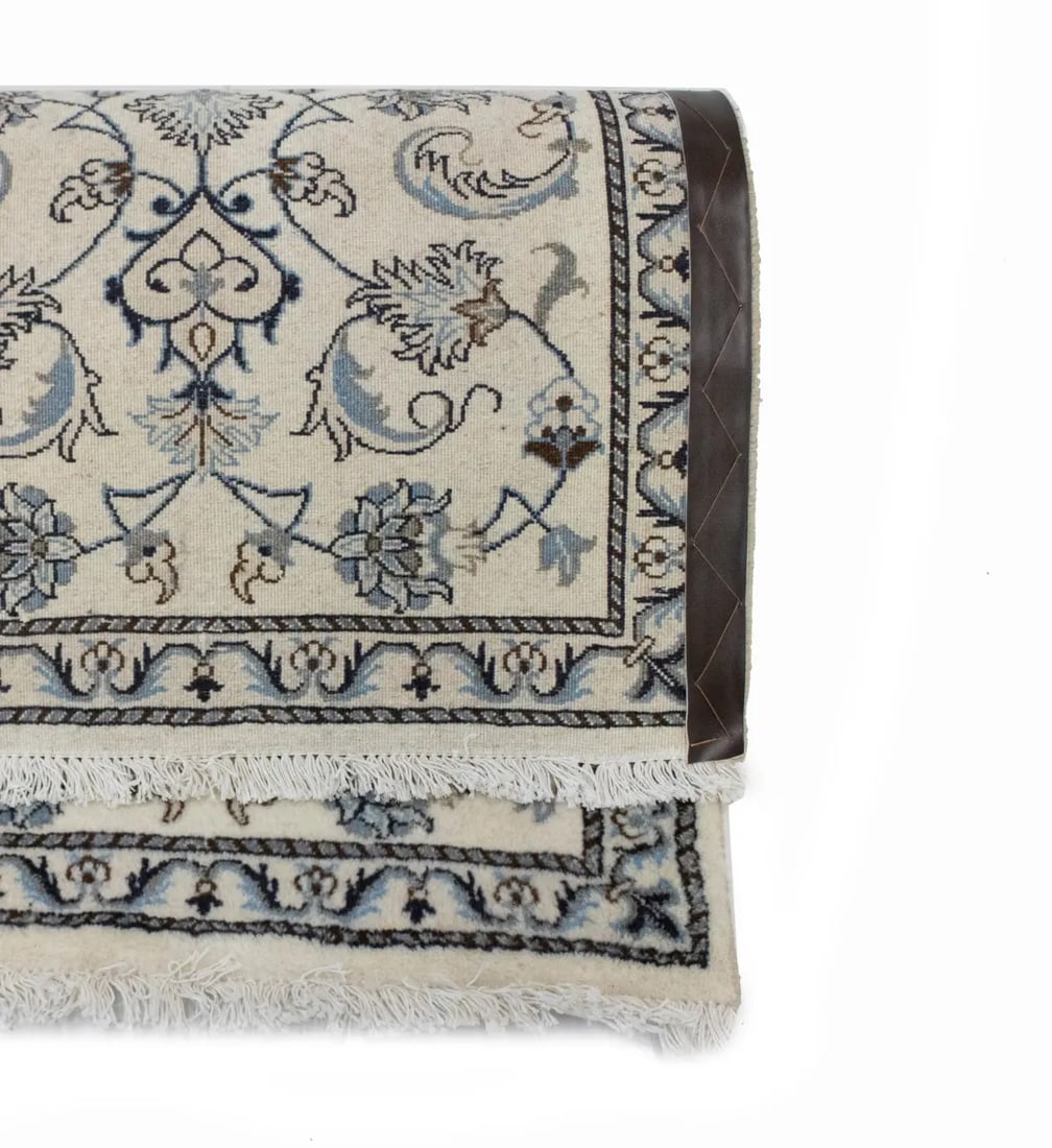 Cream Floral Classic 2'4X4 Nain Persian Rug - 13