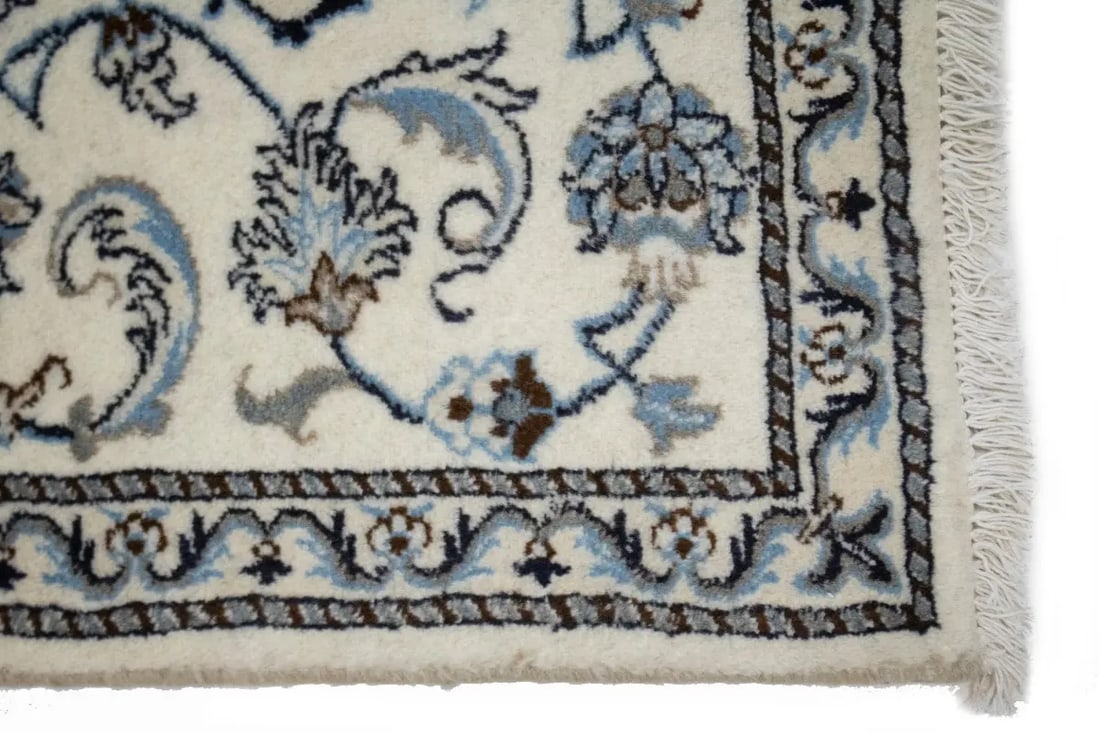 Cream Floral Classic 2'4X4 Nain Persian Rug - 7