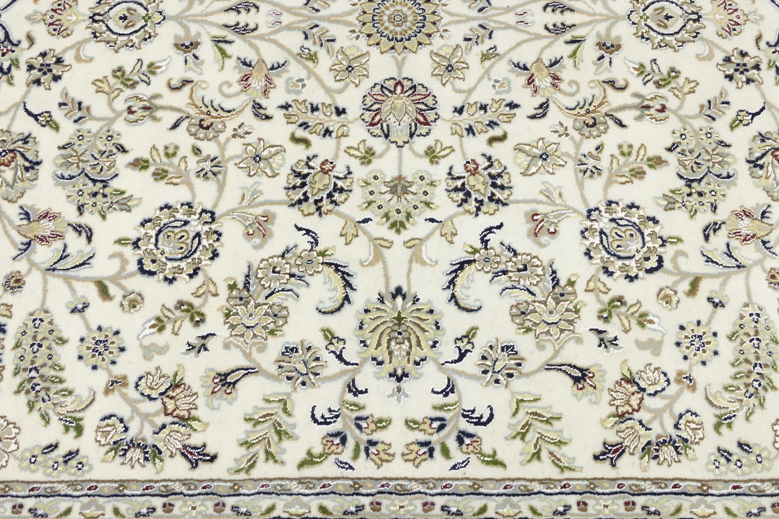 Cream Floral 8X10 Indo-Nain Oriental Rug - 11