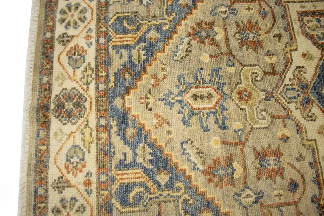 Cream/Beige Tribal 6X9 Heriz Serapi Oriental Rug - 12