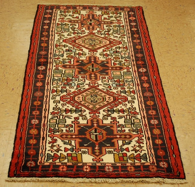 Persian HERIZ RUNNER 2'10" x 6'1": Title: Persian HERIZ RUNNER 2'10" x 6'1" Description:OLD,ANTIQUE Persian HERIZ GHARAJE ORIENTAL RUG RUNNER...Geometric design very colorful with wool woven on cotton foundation and a rare size of