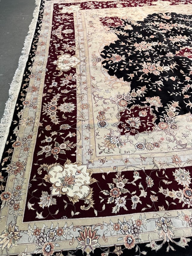 Magnificent Silk &Wool Tabriz Rug 9.6x14 - 9