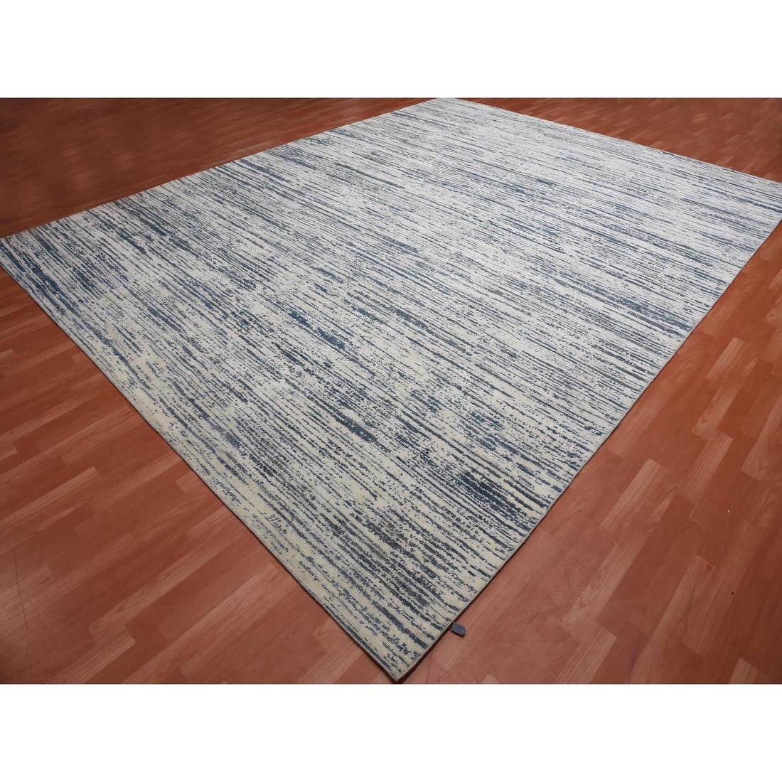 Ivory, Modern Striae Design Silk with Wool Hand Knotted Oversized Rug - 4