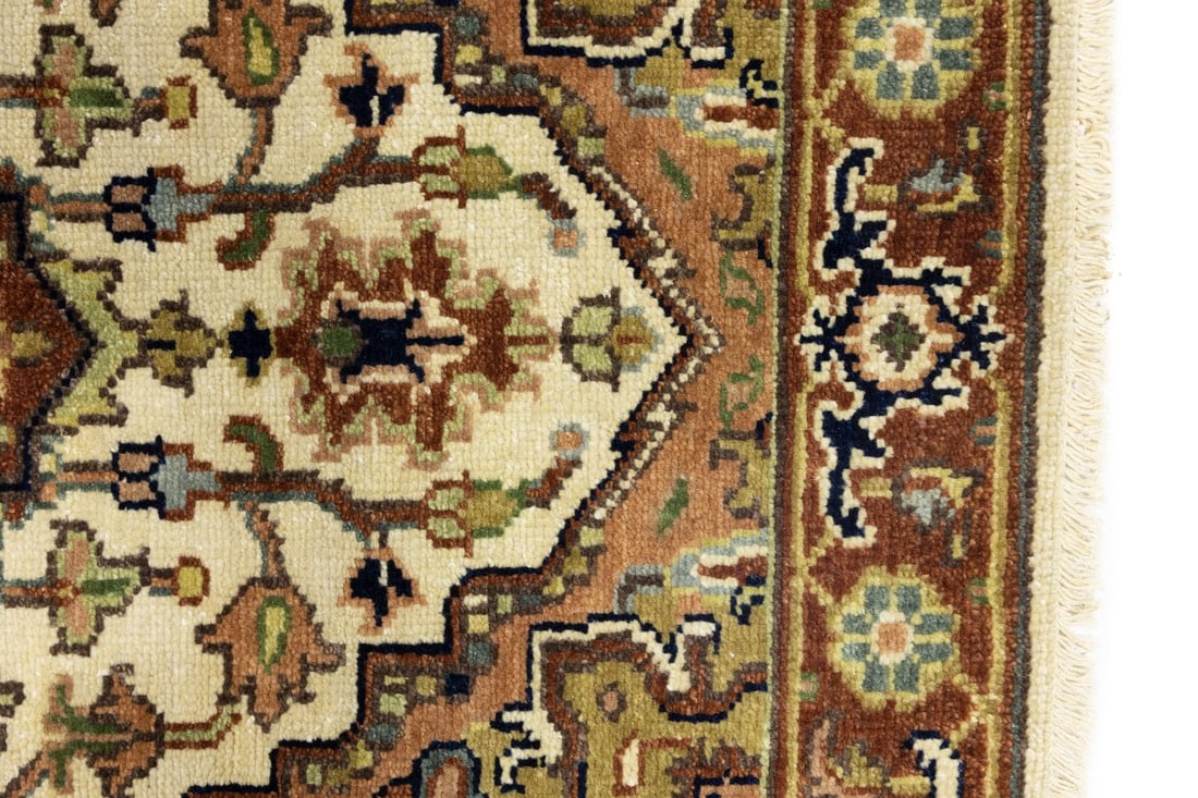 Cream Geometric 3X10 Heriz Serapi Oriental Runner Rug - 14