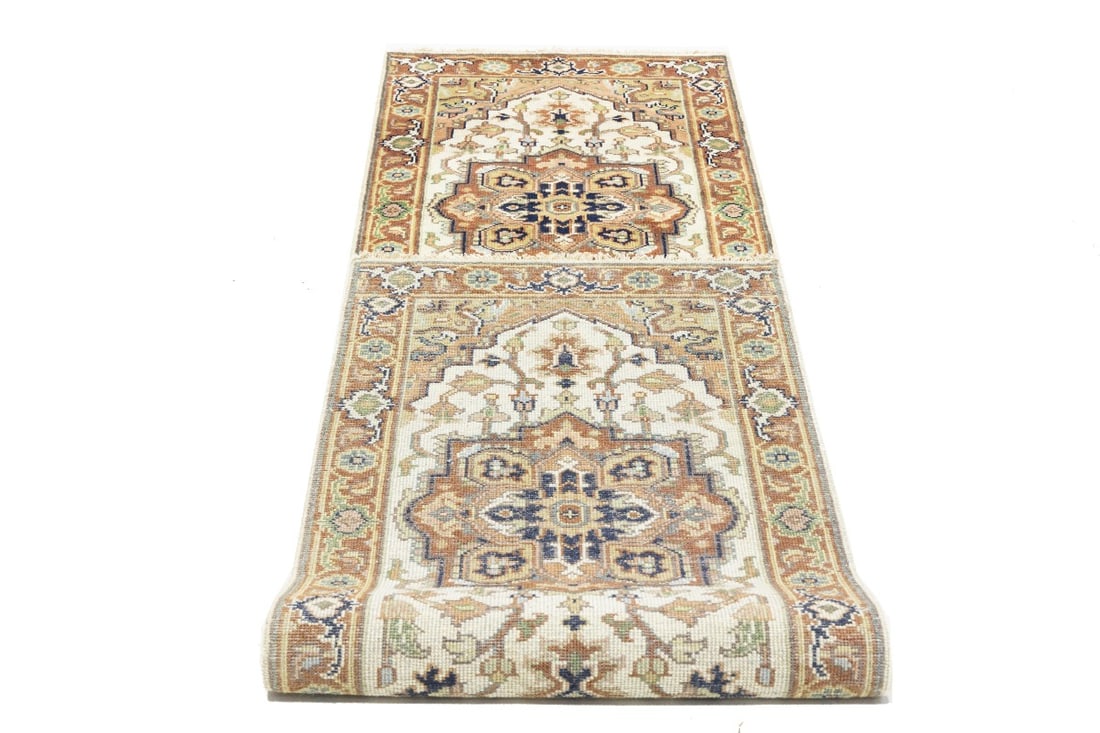 Cream Geometric 3X10 Heriz Serapi Oriental Runner Rug - 17