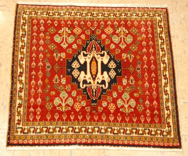 Persian SHIRAZ Rug2'1"x2'1": Title: Persian SHIRAZ Rug2'1"x2'1" Description:OLD,Detailed persian shiraz qashkai afshar ORIENTAL rug circa GREAT design,, SQUARE exact size of 2'1" x 2'1" wool woven on wool foundation with wool